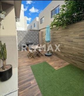 CASA EN VENTA EN VENEROS RESIDENCIAL, ATRÁS DEL CONSULADO, $5,300,000