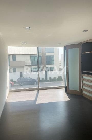 DEPARTAMENTO en RENTA