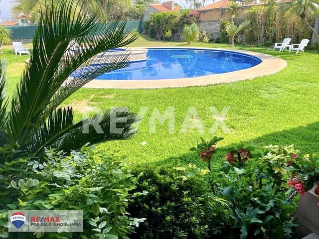 Venta de casa un nivel, en el Fracc. Lomas de Cuernavaca, Morelos…Clave 5290