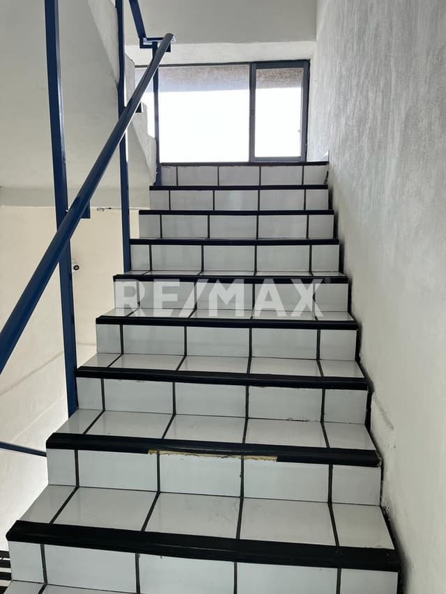 OFICINA EN RENTA EN PROLONGACION SAN ANTONIO COLONIA CAROLA CIUDAD DE MEXICO