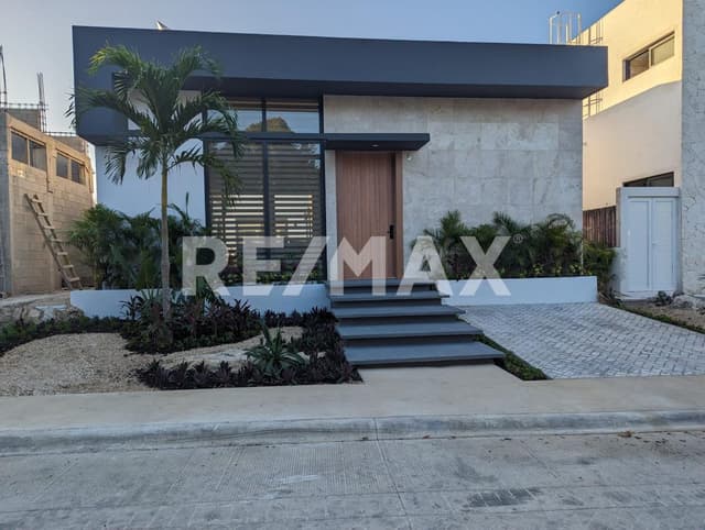 Unfinished 3 Bedroom House for Sale in Bahia Principe 