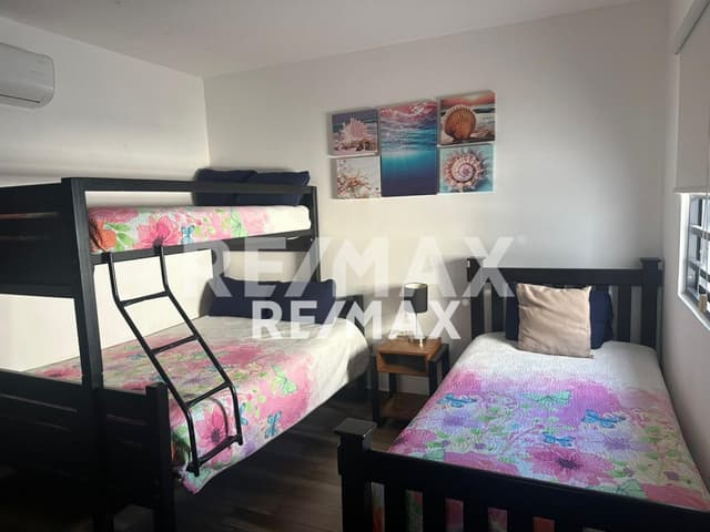 CASA EN RENTA EN RESIDENCIAL AZUL MARINO