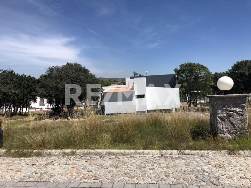 TERRENO EN VENTA 1A. SECCION HARAS DEL BOSQUE