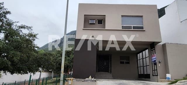 Casa en Renta en Lomas Del Vergel