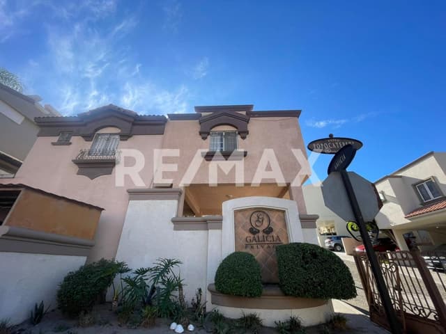 Casa en venta en Fraccionamiento Colinas del Rey Tijuana