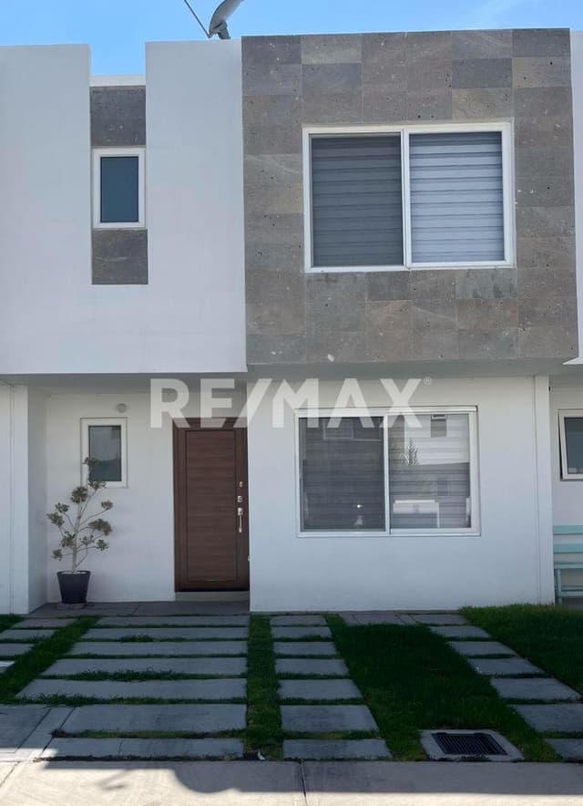 Venta de casa en Paseos del Bosque, Corregidora, Querétaro 