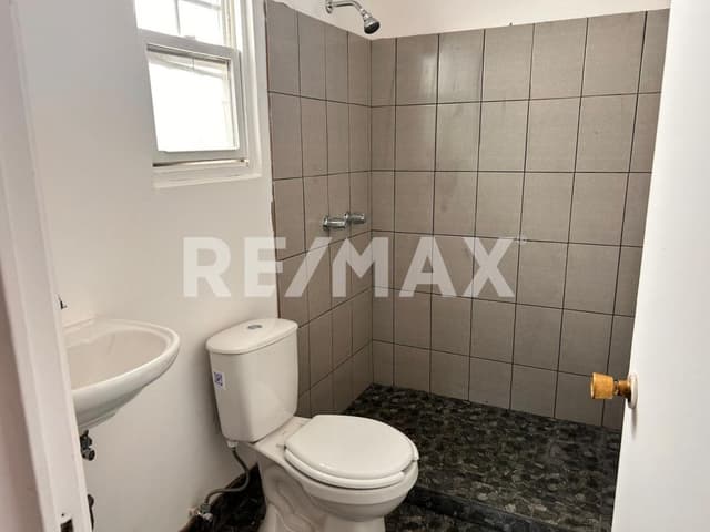 CASA EN VENTA EN SANTA FE, TIJUANA.