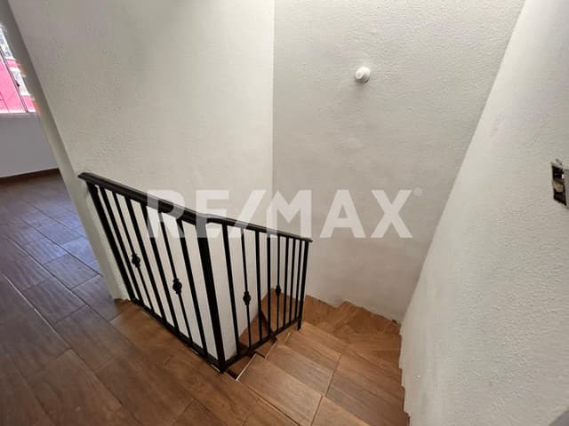 CASA EN VENTA EN SANTA FE, TIJUANA.