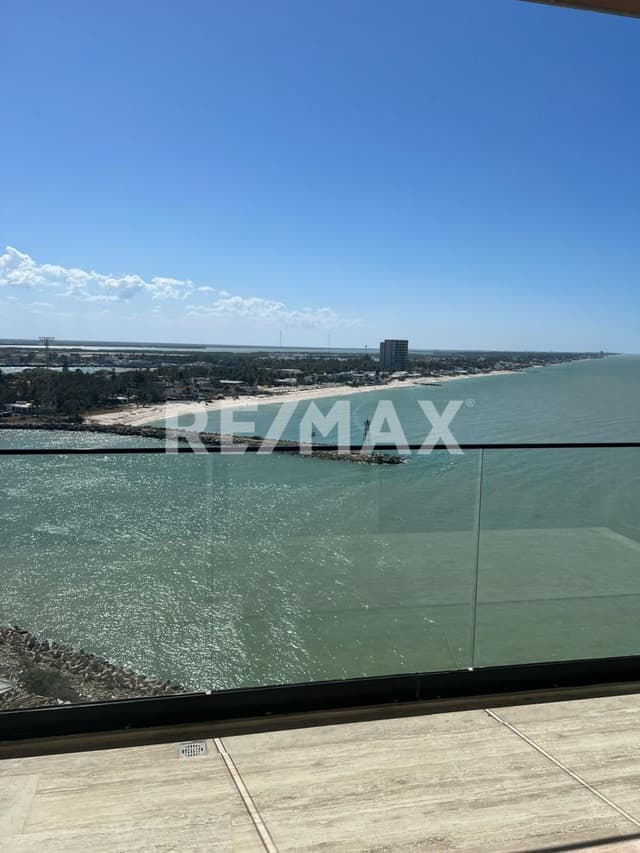 Departamento amueblado en Sotavento Yucalpeten Resort Marina.