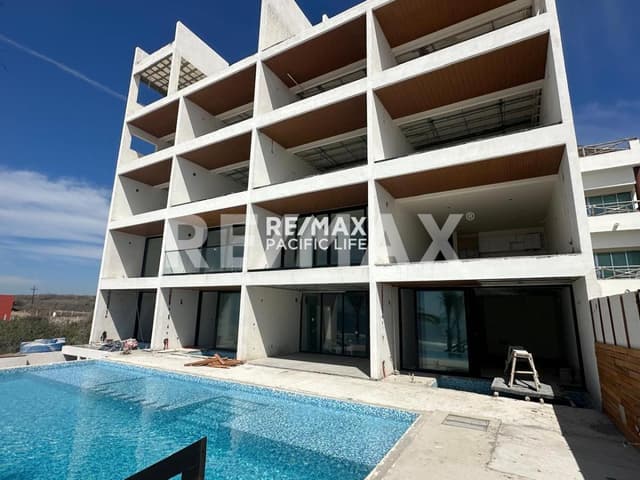 CONDOMINIO EN PREVNTA FRENTE A LA PLAYA