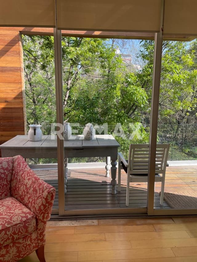 CASA CONDOMINIO VENTA CON VISTA AL PARQUE HUNDIDO.