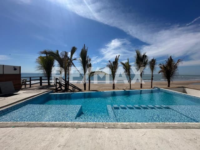 CONDOMINIO EN PREVENTA FRENTE AL MANGLAR