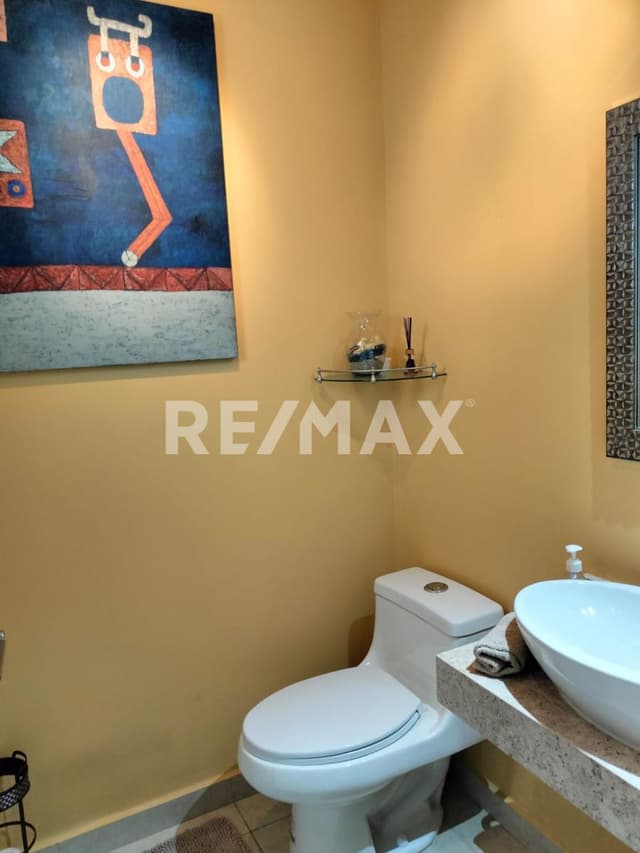CASA EN VENTA EN ZAKIA 