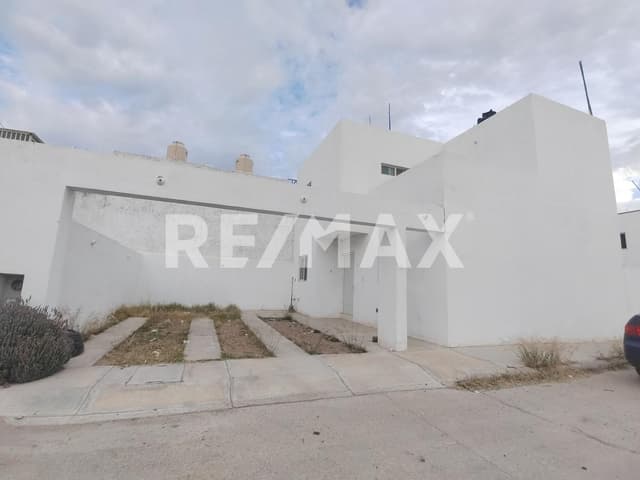 Casa en venta Rancho san Miguel con recamara en planta baja 