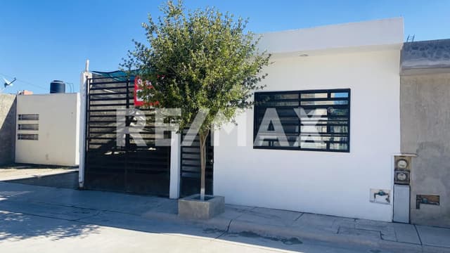 Casa en Venta Una Planta Fracc Bicentenario