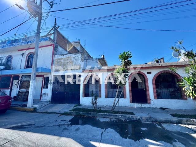 CASA EN VENTA EN LOPEZ MATEOS