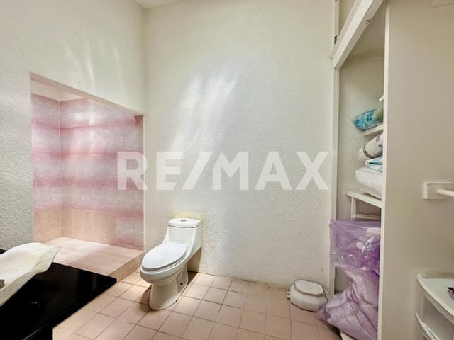 Venta de casa en Lomas de Cuernavaca, Temixco, Morelos...Clave 5363