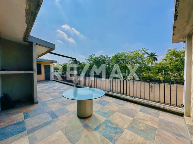 Venta de casa en Lomas de Cuernavaca, Temixco, Morelos...Clave 5363