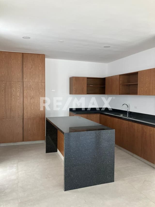 CASA EN VENTA EN PRIVADA AIRE PURO