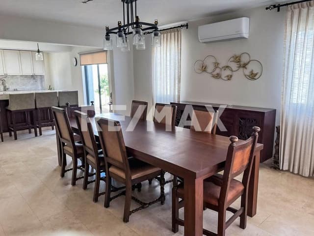 Casa Las Luces 6 Mz 52 C. Ejido, Col. Santa Rosa, San José del Cabo