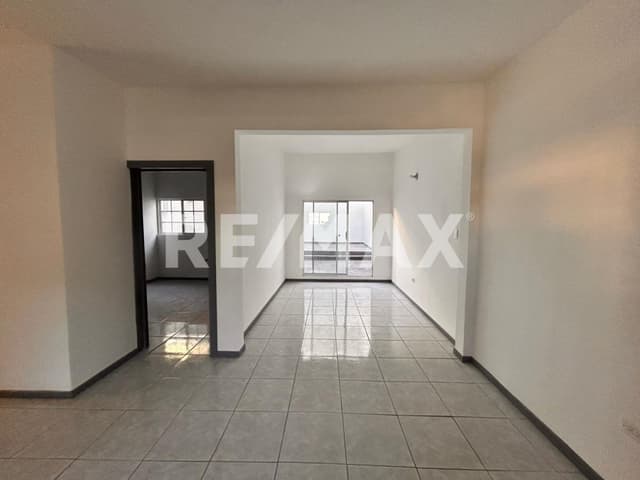 CASA EN VENTA EN JARDINES DEL RUBI, TIJUANA 