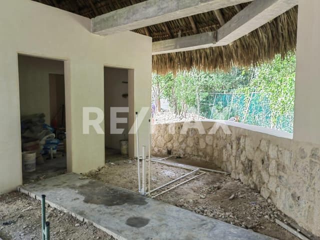 Villa in a private paradise with Cenote front the beach – 6 bedrooms – Akumal