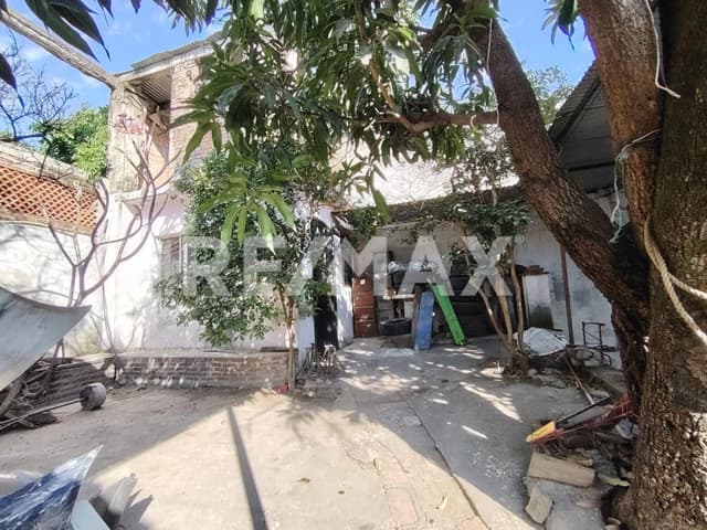 Venta de terreno en el Centro de Cuernavaca, Morelos...Clave 5368