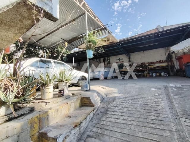 Venta de terreno en el Centro de Cuernavaca, Morelos...Clave 5368