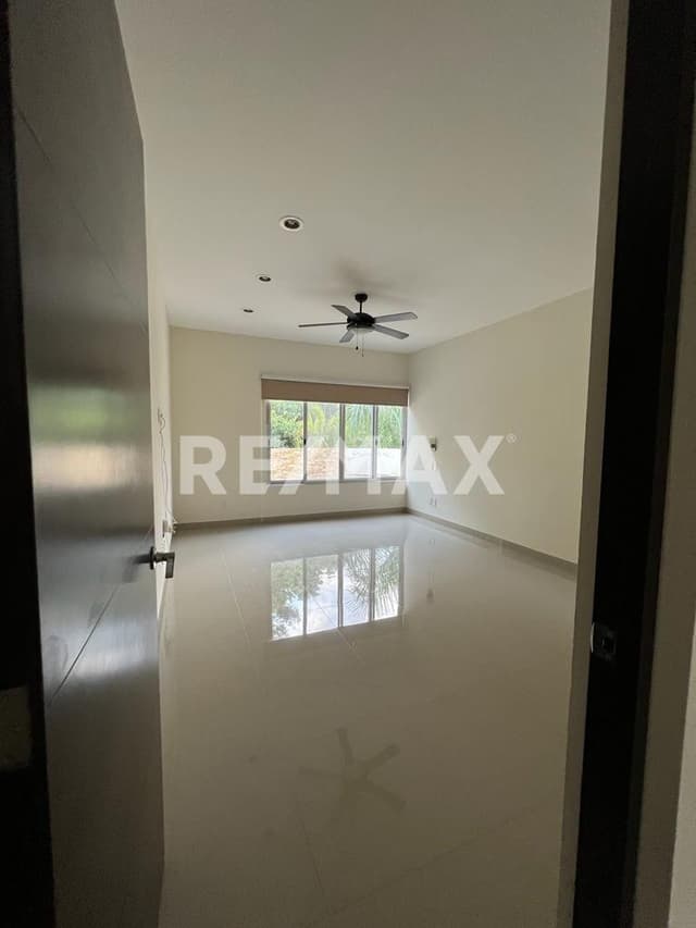 Townhouse Privada Sianne