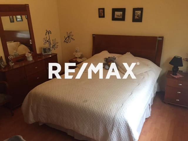 CASA EN VENTA EN ARBOLEDAS 