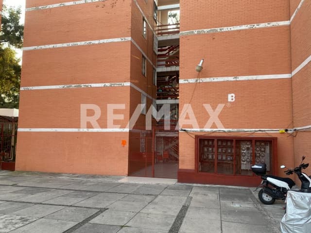 DEPARTAMENTO EN VENTA EN UNIDAD HABITACIONAL EDUARDO MOLINA CERRADA ORIENTE 157,