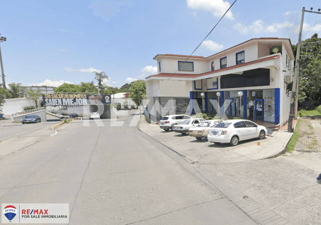 Renta de local comercial, en Av. Plan de Ayala, Cuernavaca, Morelos...Clave 5373