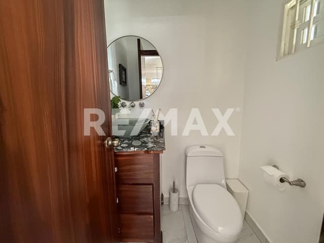 Preciosa casa en venta en Sábalo Cuntry