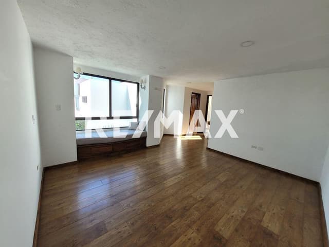 Casa en Renta en Angelopolis