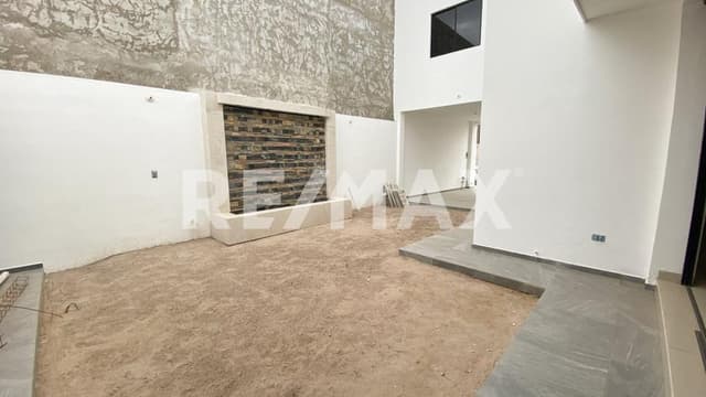 CASA DE VENTA EN VIÑEDOS