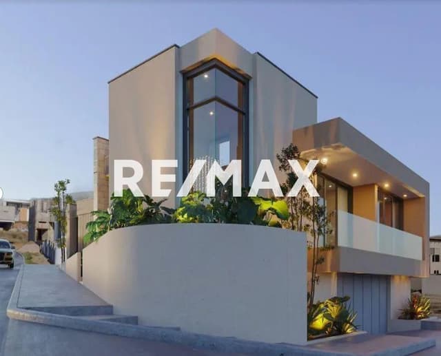 CASA EN VENTA EN SUEÑOS DEL MAR