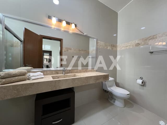 Condominio en Zona Dorada en Mazatlán México 