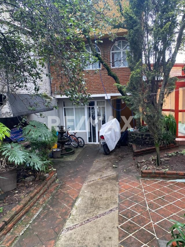 Venta de casa por debajo del avaluo en Cruz del Farol