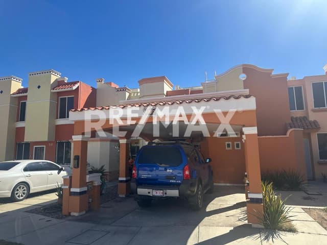 CASA EN VENTA EN VILLA MARINA