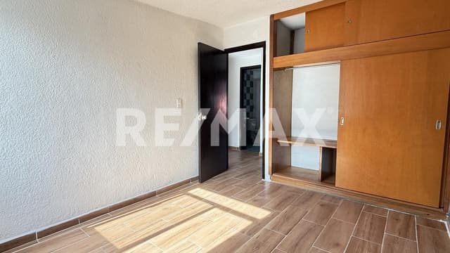 Casa en Renta a un costado del Parque Espejo de los Lirios - Cuautitlán Izcalli 