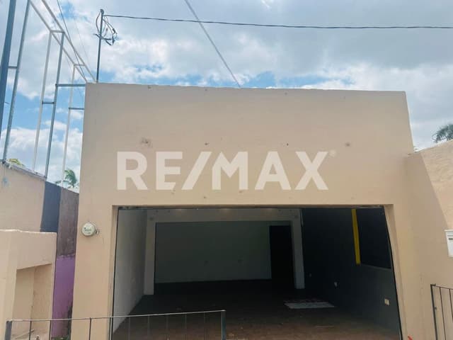 Local Comercial en Renta cerca de Up Town, Mérida