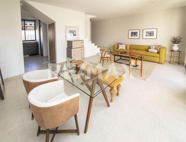 Venta de Casa en Zibata Queretaro