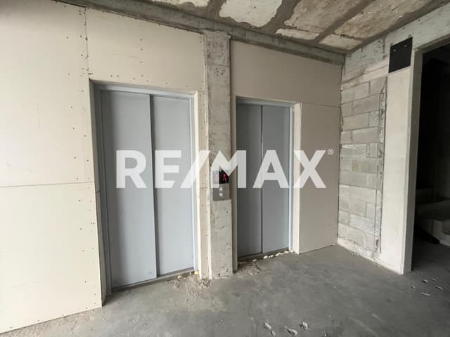 LOCAL EN RENTA DE 650 M2, EN THE WESLEY, PLAYAS DE TIJUANA