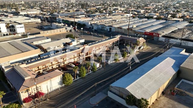 CENTRO CIVICO - TERRENO COMERCIAL EN VENTA - 