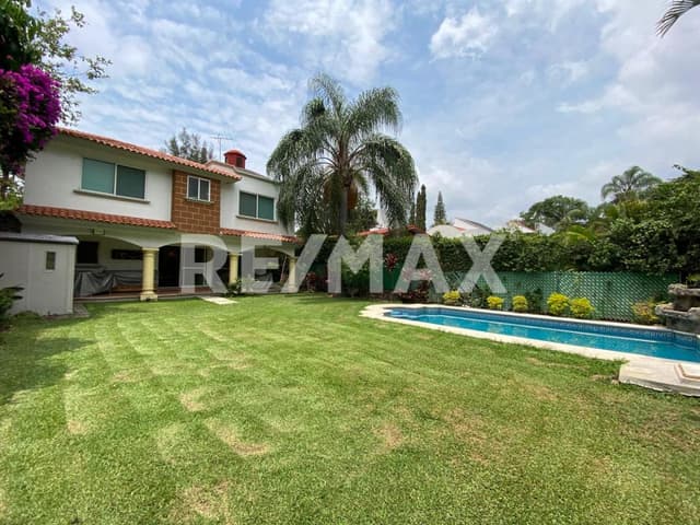 Casa en Venta en Morelos, Fraccionamiento Lomas de Cocoyoc
