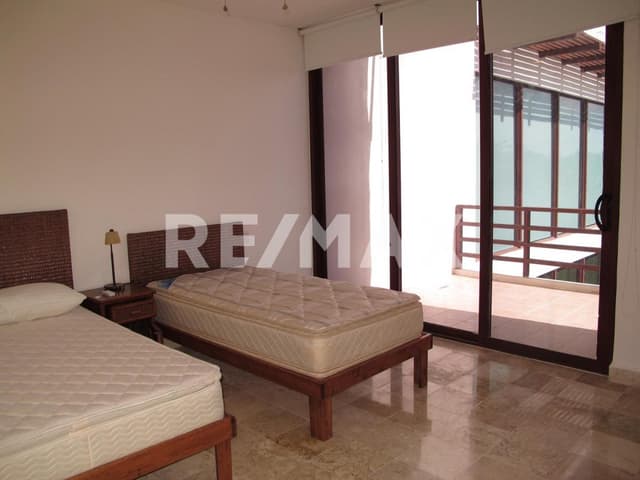 2 Bedroom Penthouse for Sale in Akoya, Playacar II