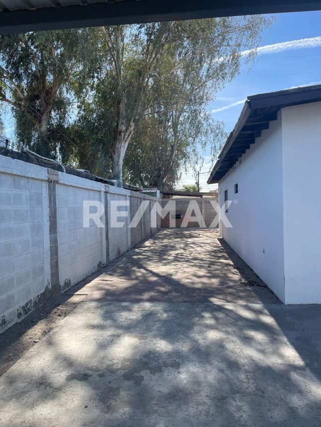 CASA EN FRACCIONAMIENTO SONORA