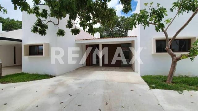 Villa de una planta en Cholul