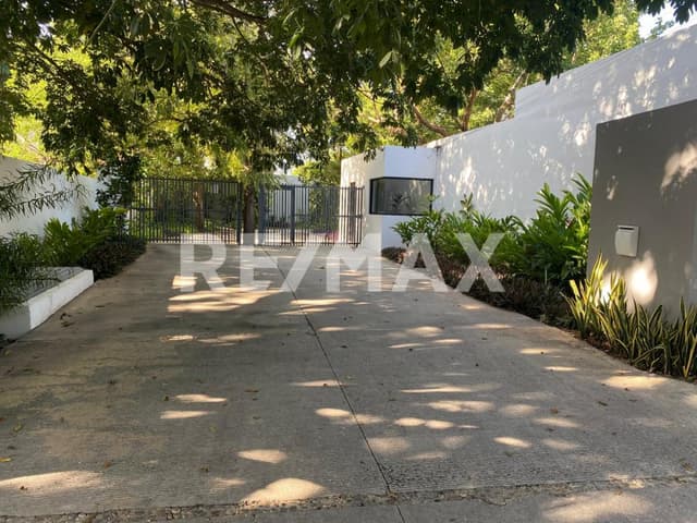 Villa de una planta en Cholul