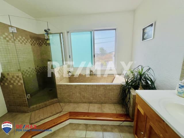 Venta de casa en condominio, Burgos Bugambilias, Temixco, Morelos…Cv-5469  